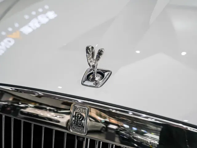 Rolls-Royce Ghost — Фото автомобиля 5