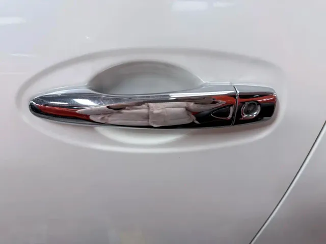 Nissan Terra — Фото автомобиля 3