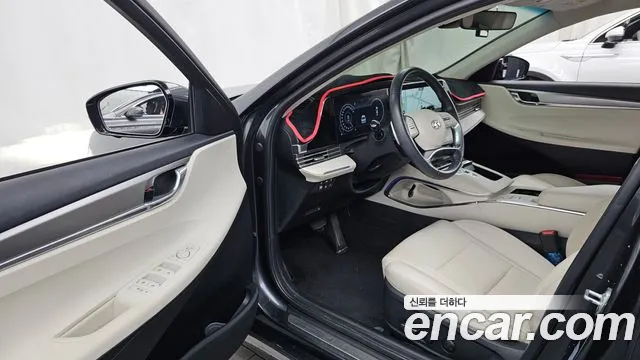 Hyundai Grandeur Новый Grandeur IG — Фото автомобиля 10