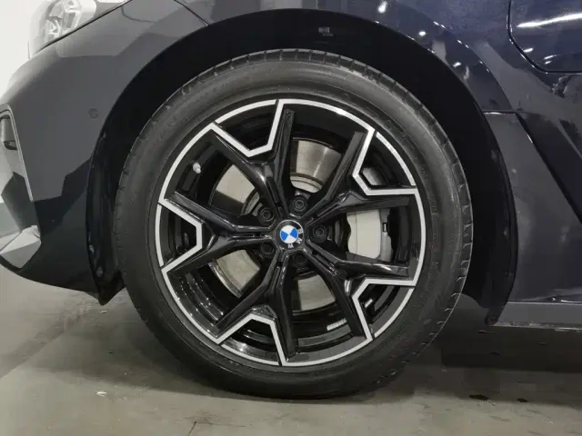 BMW i3 — Фото автомобиля 17