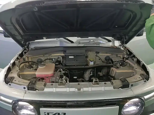 iCAR V23 — Фото автомобиля 19