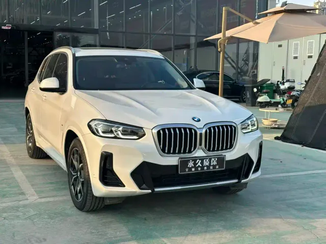 BMW X3 — Фото автомобиля 3