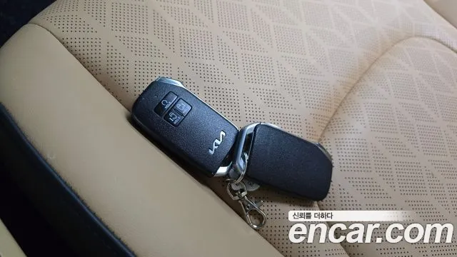 Kia Canival Carnival 4 поколение 11 мест Prestige — Фото автомобиля 14