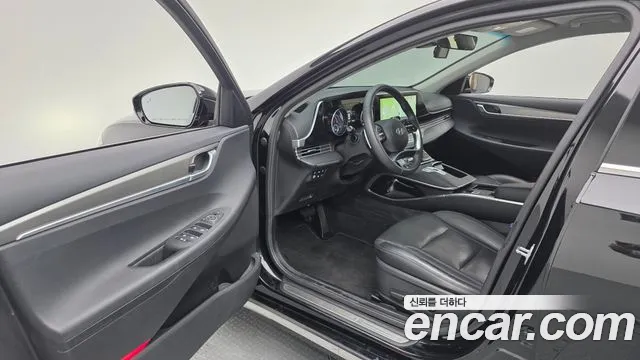 Hyundai Grandeur Grandeur (New) Hybrid — Фото автомобиля 10