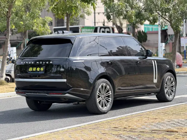 Land Rover Range Rover — Фото автомобиля 4