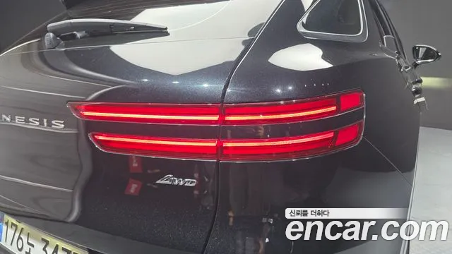 Genesis GV70 — Фото автомобиля 8