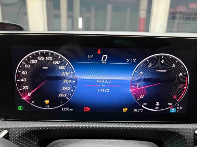Mercedes-Benz A-Class — Фото автомобиля 7
