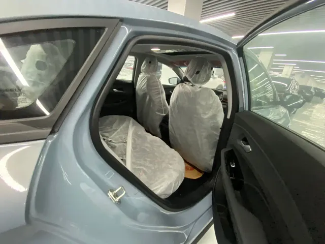Geely Binrui — Фото автомобиля 11