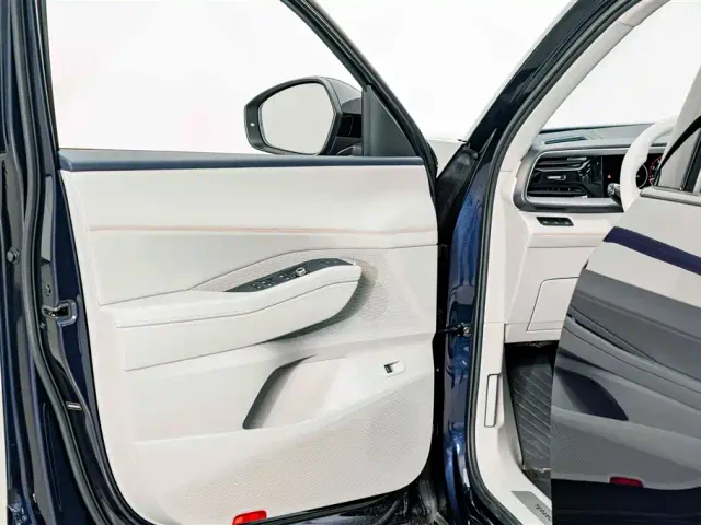 Volkswagen Teramont — Фото автомобиля 16