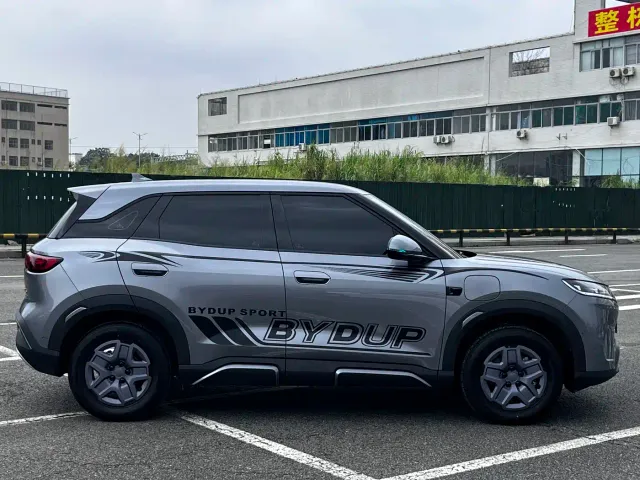 BYD Yuan UP — Фото автомобиля 9
