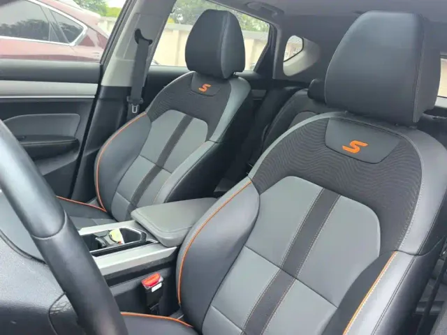 Geely Binyue — Фото автомобиля 14