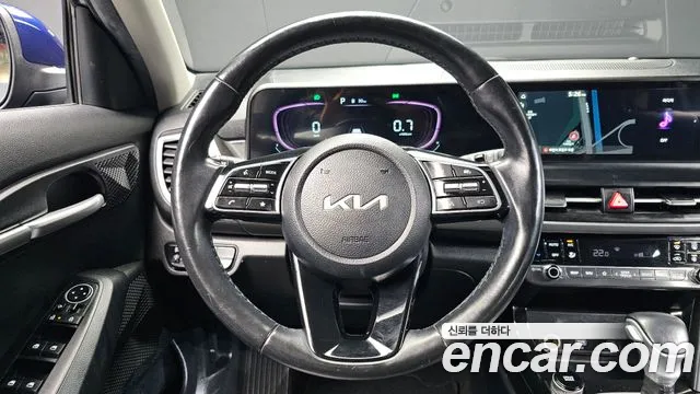 Kia Seltos New — Фото автомобиля 13