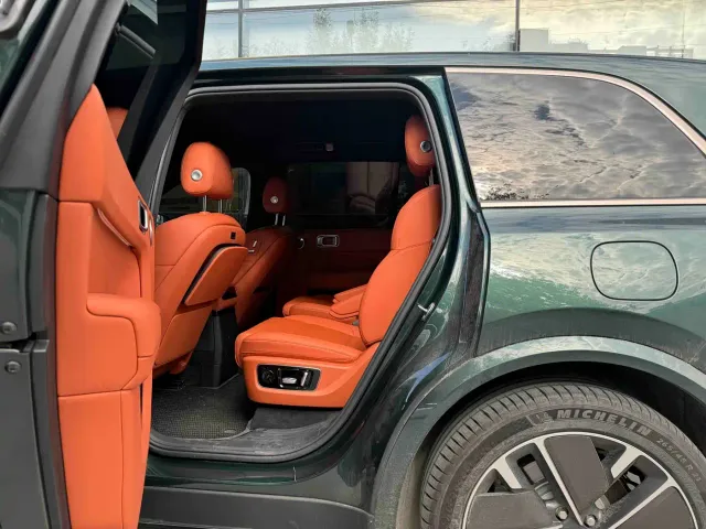 Li Auto L9 — Фото автомобиля 4