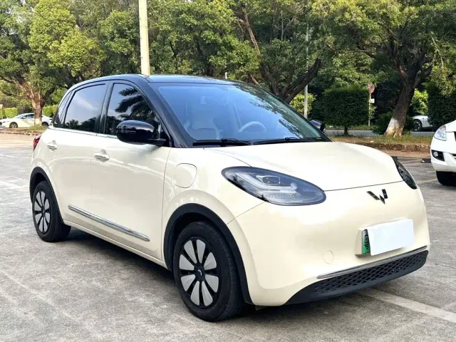 Wuling Bingo — Фото автомобиля 3