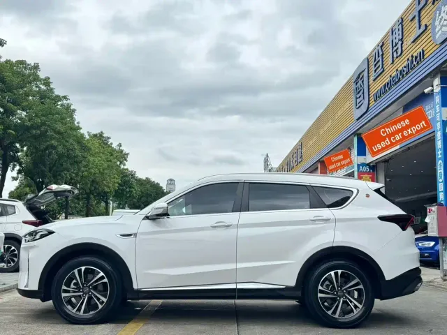 Jetour X70 Plus — Фото автомобиля 4