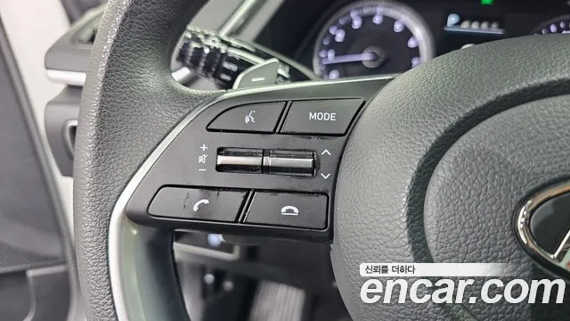 Hyundai Sonata Sonata (DN8) 2.0 LPG(Для проката) — Фото автомобиля 16
