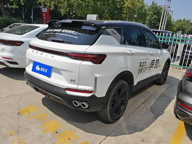 Geely Binyue — Фото автомобиля 3