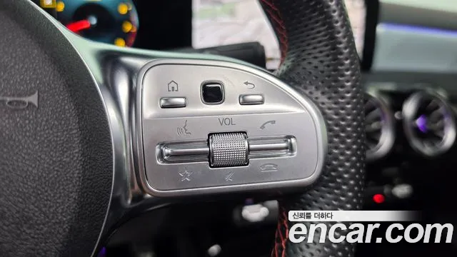 Mercedes-Benz CLA-Class — Фото автомобиля 30