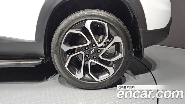 ChevroletGMDaewoo Trax Trax Кроссовер — Фото автомобиля 18