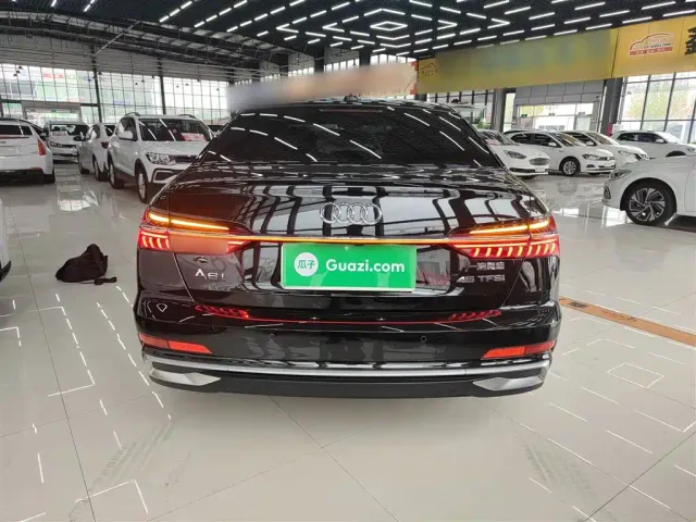 Audi A6L — Фото автомобиля 3