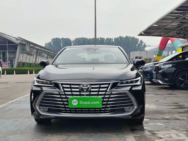 Toyota Avalon 2024 Model Hybrid 2.0L Prestige Edition — Фото автомобиля 2