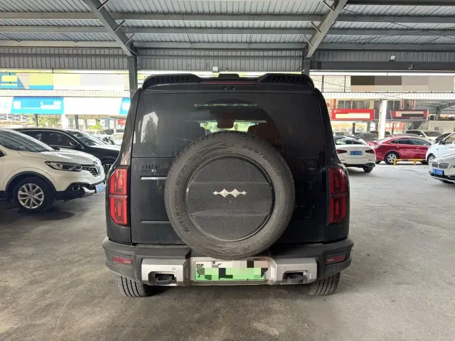 BYD FangChengBao Leopard 5 — Фото автомобиля 9