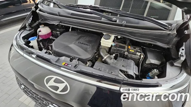 Hyundai Staria — Фото автомобиля 9