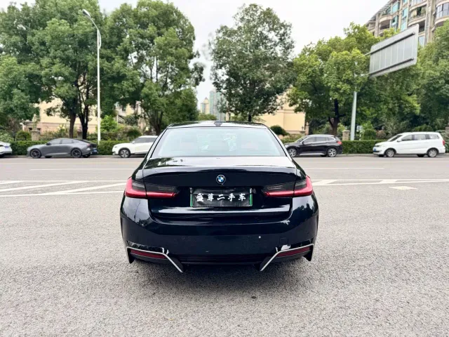 BMW i3 — Фото автомобиля 19