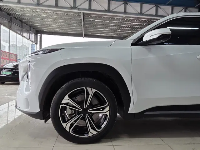 Geely Galaxy Galaxy L7 2023 1.5T 115km PLUS — Фото автомобиля 4