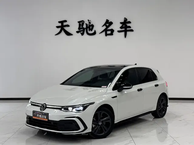 Фотография автомобиля — Volkswagen Golf