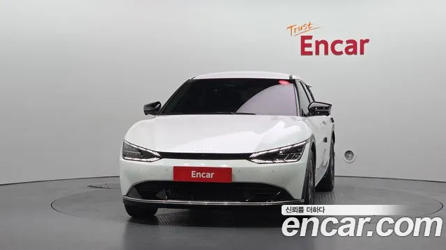 Kia EV6 — Фото автомобиля 3