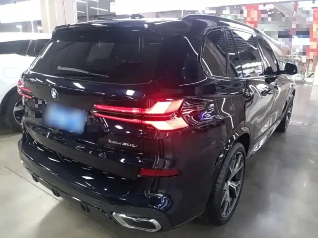 BMW X5 — Фото автомобиля 6