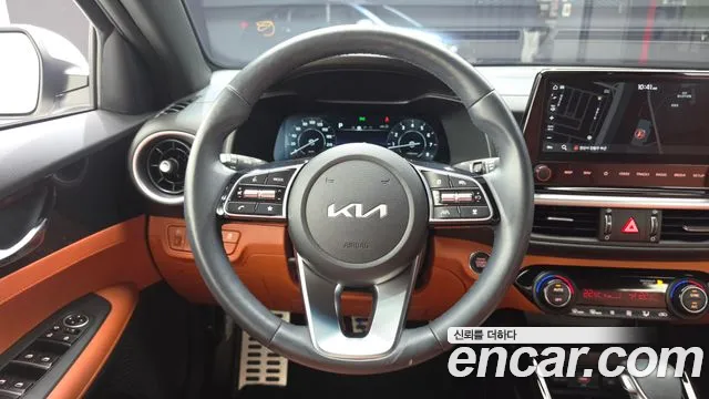 Kia K3 — Фото автомобиля 12