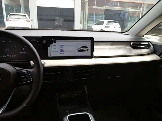 Geely Geometry E Firefly — Фото автомобиля 8