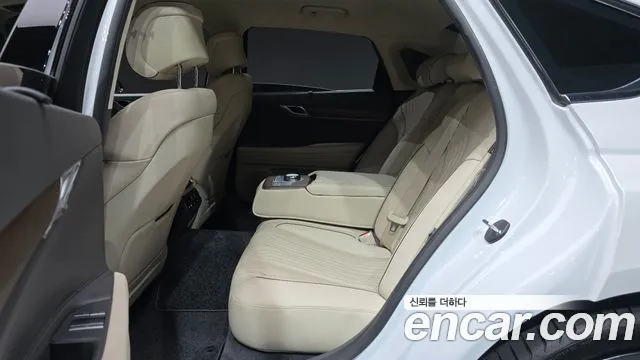 Genesis G80 Бензин 2.5 турбо AWD — Фото автомобиля 12