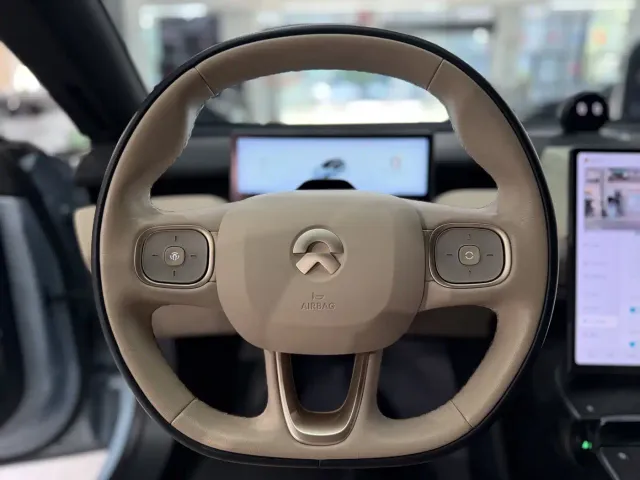 Nio ET5 Touring — Фото автомобиля 7