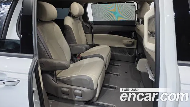 Kia Carnival 4th Gen — Фото автомобиля 18