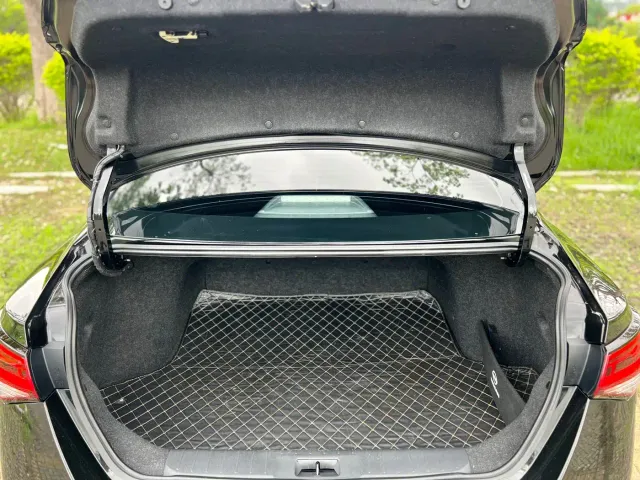 Nissan Sylphy — Фото автомобиля 19