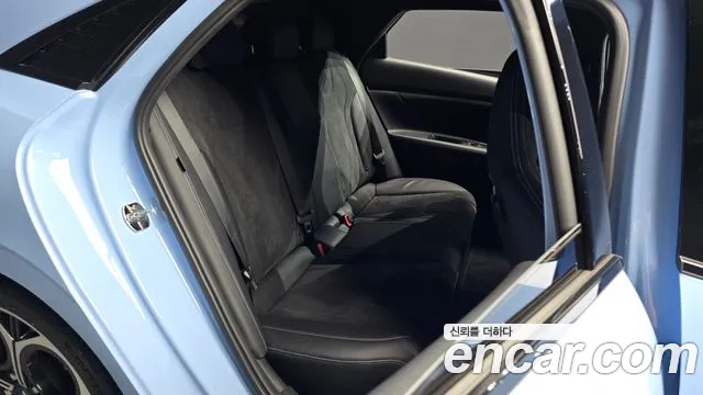 Hyundai AVANTE — Фото автомобиля 10
