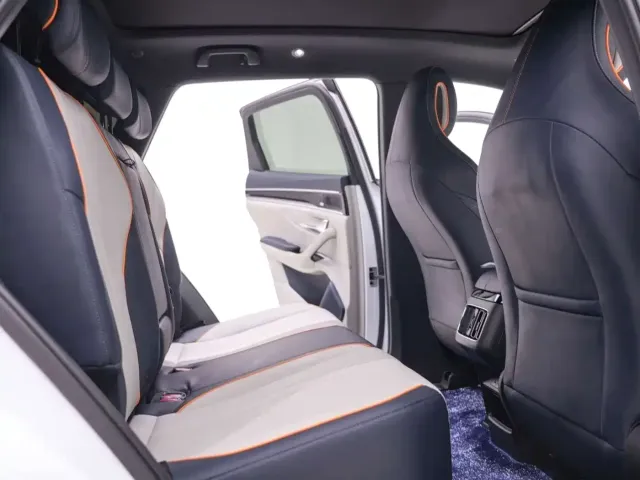 BYD Song PLUS — Фото автомобиля 25