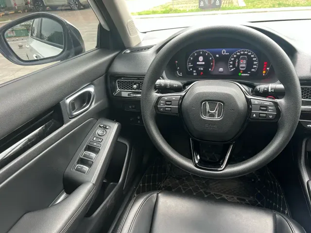 Honda Civic — Фото автомобиля 11