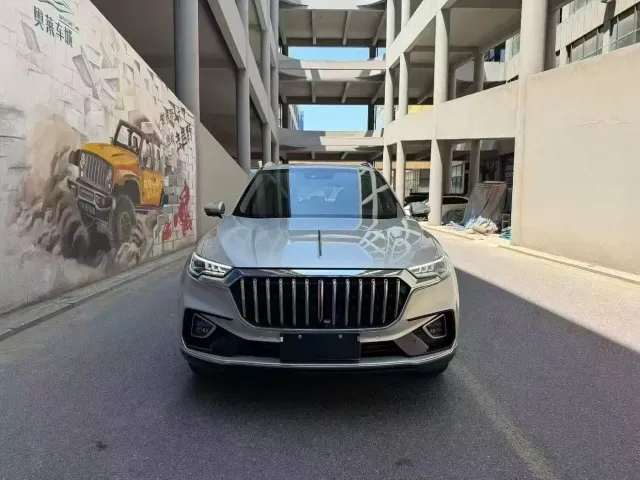 Hongqi HS5 — Фото автомобиля 2