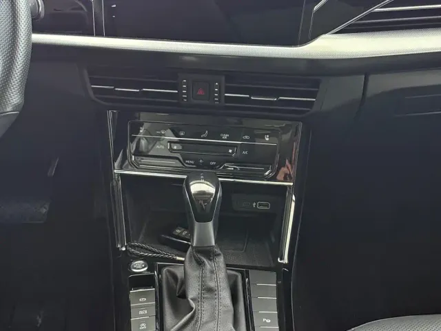 Volkswagen Passat — Фото автомобиля 9