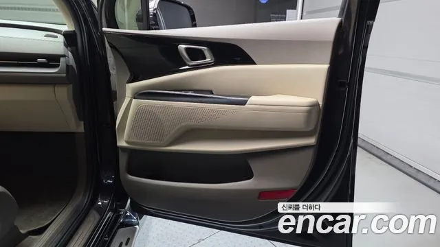 Kia Canival Carnival 4 поколение Бензин 9 мест Prestige — Фото автомобиля 25