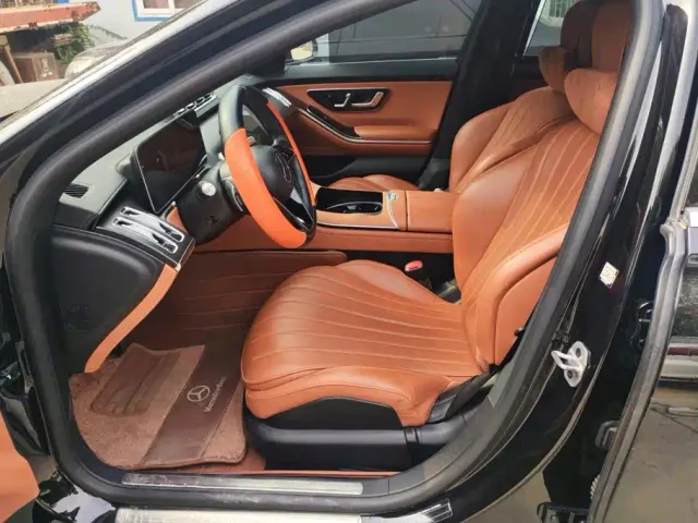 Mercedes-Benz S-Class — Фото автомобиля 9