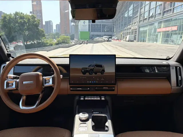 iCAR V27 — Фото автомобиля 17