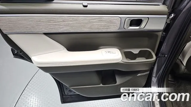 Hyundai Santafe Santa Fe (MX5) Бензин 2.5T 4WD — Фото автомобиля 25