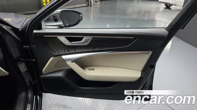 Audi A6 45 TFSI Premium — Фото автомобиля 19