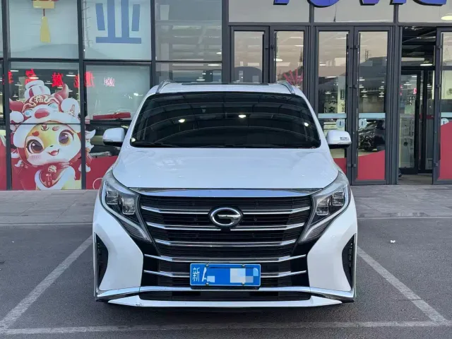 GAC Trumpchi M8 — Фото автомобиля 2