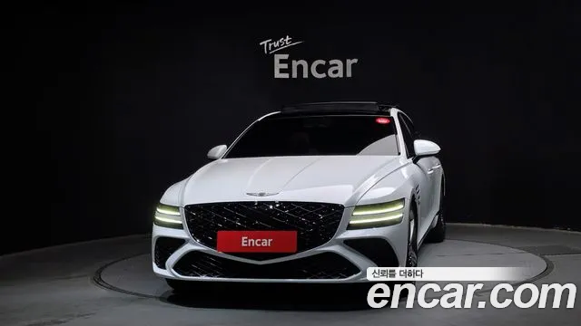 Genesis G80 Бензин 2.5 турбо AWD — Фото автомобиля 3